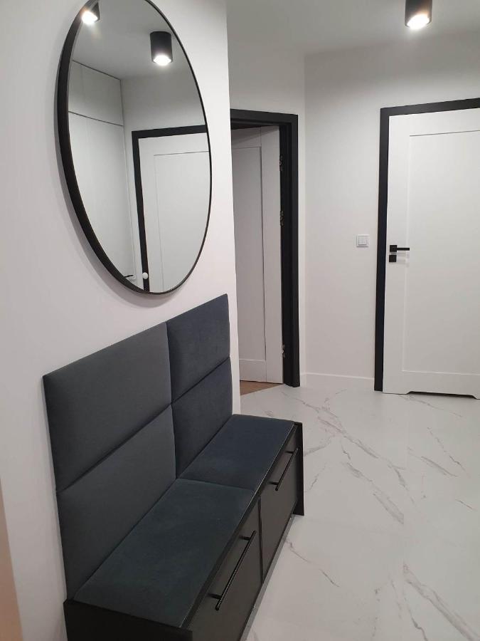 Apartament 3 Pokojowy Lub Pokoj W Mieszkaniu W Nowym Bloku Варшава Екстер'єр фото